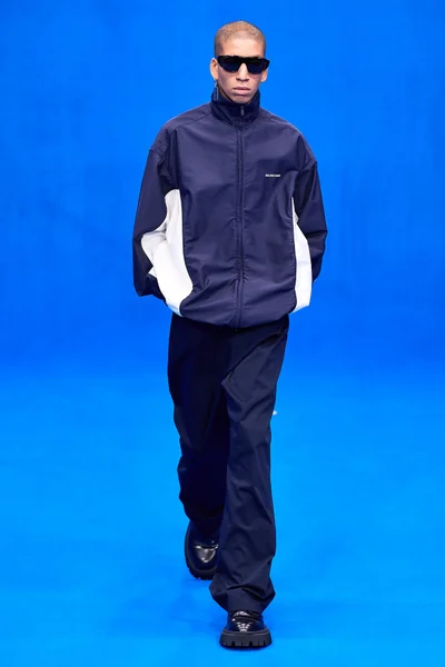 Look 38